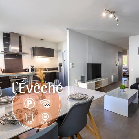 TV and multimedia, Kitchen or kitchenette, Living room, Dining area, Text overlay