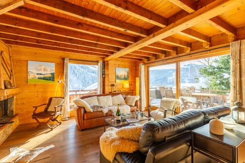 Property building, Living room