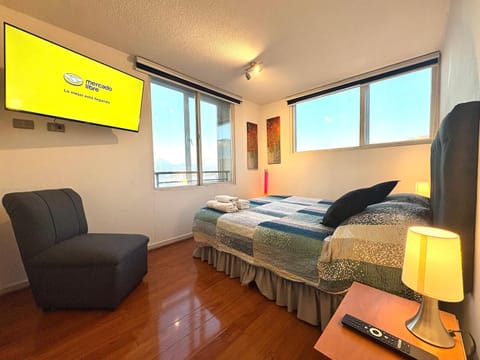 TV and multimedia, Photo of the whole room, Bedroom