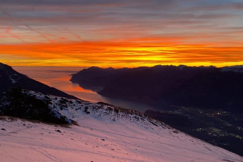Bird's eye view, Winter, Hiking, Lake view, Sunset