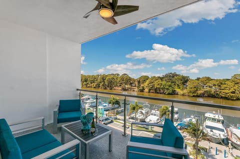 Dolphins Vacation Rental Resort in Merritt Island