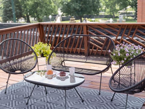 Patio, Balcony/Terrace