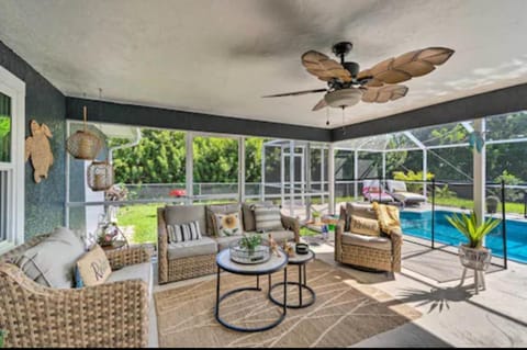 Luxury modern home Heated pool best Location House in Port Charlotte