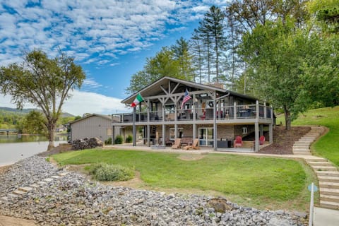 Lakefront Hayesville Retreat with Private Swim Dock House in Chatuge Lake