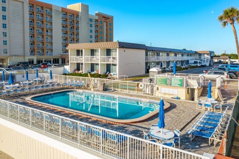 Property building, Pool view, Swimming pool