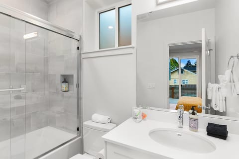 Skywalker Rebel Base Apartment in Queen Anne