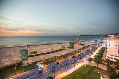 Beach, City view, Sea view, Street view, Sunrise, Sunset, Parking