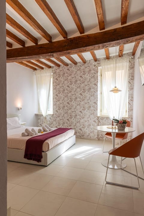 GLAM PARMA Bed and Breakfast in Parma