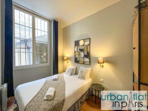 Urban Flat 94 - Beautiful Flat Coco Chanel in Paris Apartment in Paris