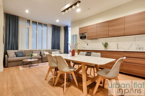 Urban Flat 77 - Sublime and Spacious Flat in Le Marais Apartment in Paris