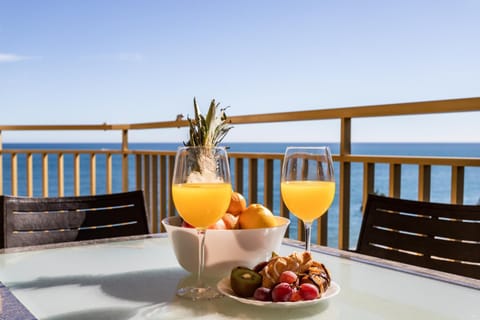 View (from property/room), Balcony/Terrace, Sea view