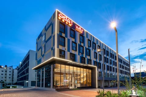 Property building, Night