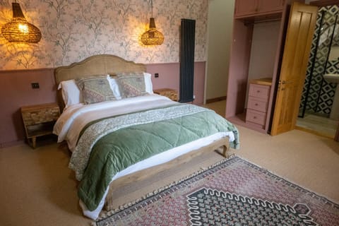 Bed, Bedroom, wardrobe