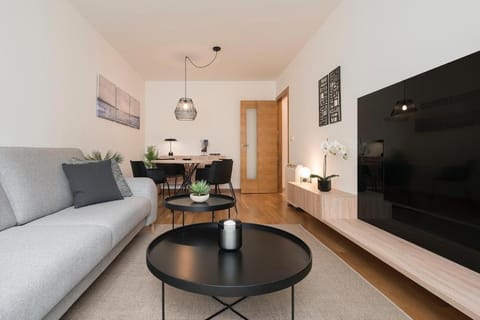 PISO RECIEN REFORMADO Apartment in Cambados