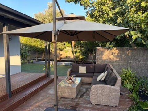 Garden, View (from property/room), Garden view, sunbed