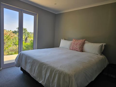 Die Heerenhuys Guest Suites Bed and Breakfast in Stellenbosch