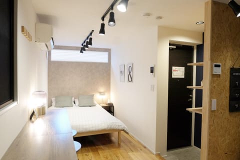 Bed, Photo of the whole room, Bedroom