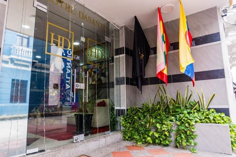 Property building, Facade/entrance