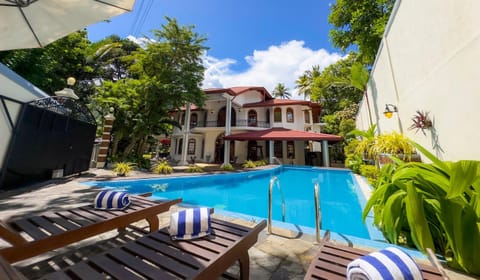 Property building, Day, Garden view, Pool view, Swimming pool, sunbed