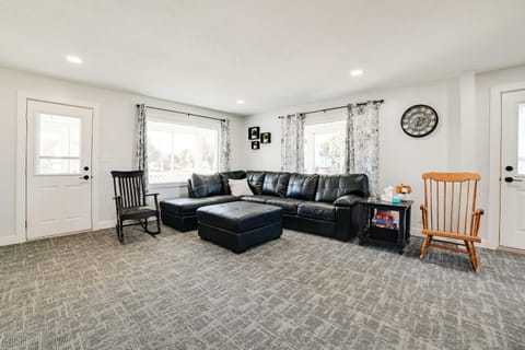 Dom Rodzinny Lakeview Getaway - Walk to Lake Huron House in Michigan