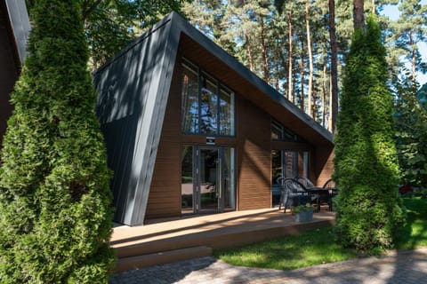 Property building, Spring, Day, Natural landscape