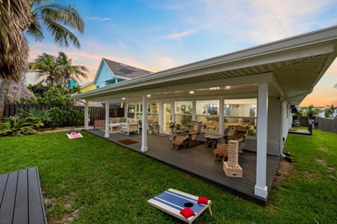 Oceanfront Cocoa Beach Vacation Home Private Beach, Tiki Bar & Family Fun House in Cocoa Beach