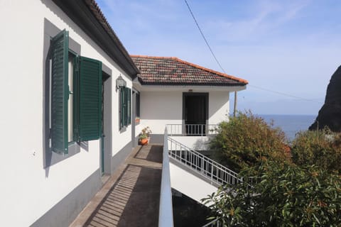 Property building, Day, Natural landscape, View (from property/room), Balcony/Terrace, Sea view