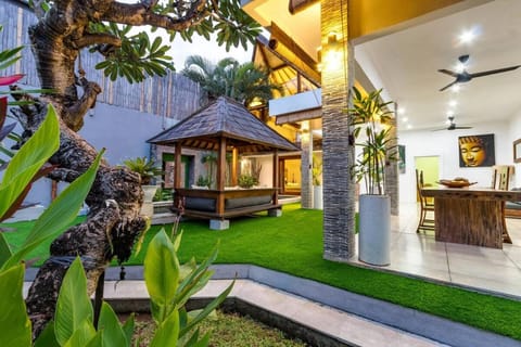Buddha Beach Villa Seminyak Villa in Kuta