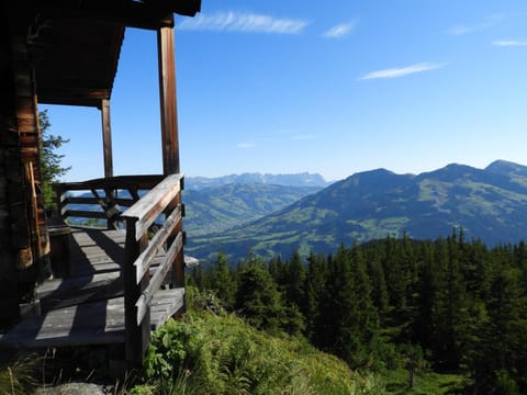 Natural landscape, Activities, Hiking, Cycling, Mountain view