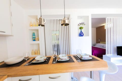 Kitchen or kitchenette, Decorative detail, Decorative detail