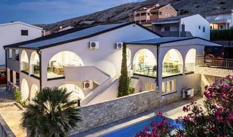 Property building, Patio, Natural landscape, Mountain view