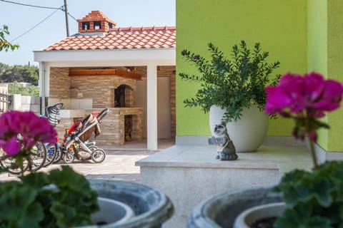 Apartments Mršić Apartment in Biograd na Moru