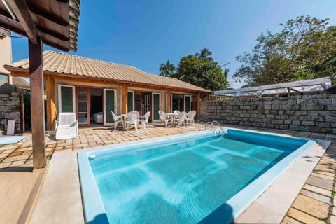 Patio, Pool view, Swimming pool, Swimming pool, sunbed