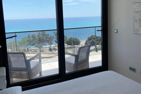 Bedroom, Sea view