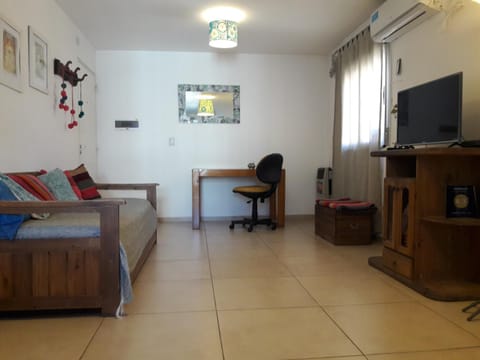 Bed, Photo of the whole room, Seating area, air conditioner