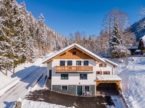 Property building, Winter
