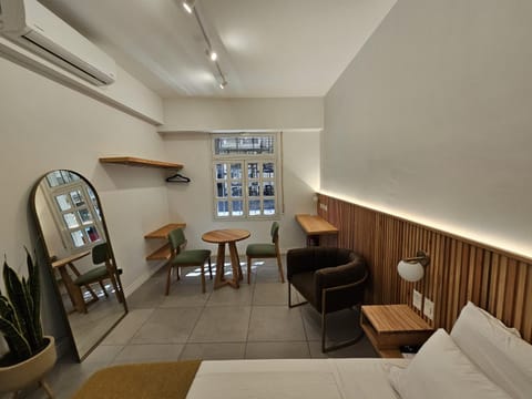 Bed, Living room, Photo of the whole room, Seating area, Bedroom