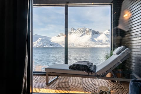 Skipperhuset 2, Kristian Isaksen suite Apartment in Nordland, Norway