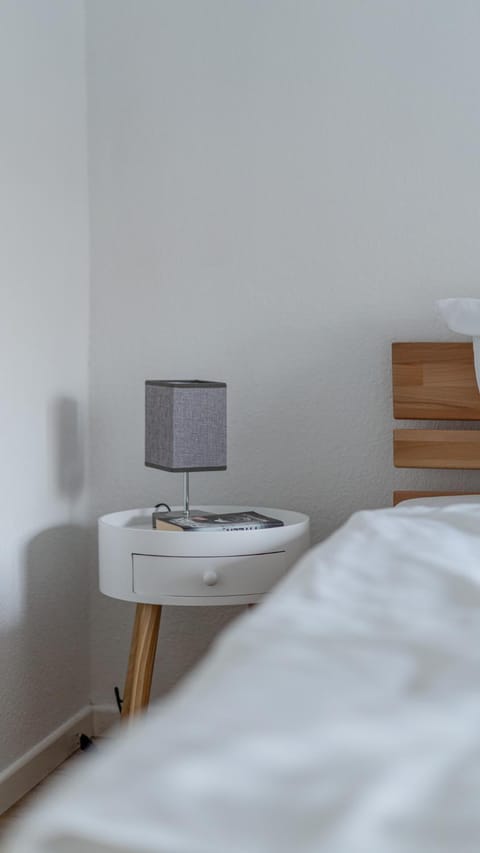 Bedroom, hair dresser