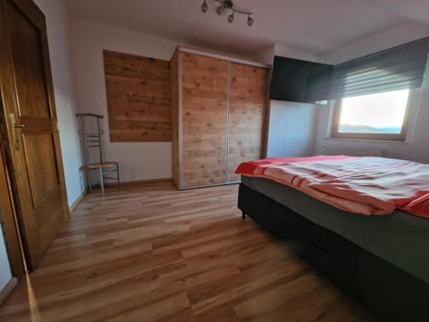 Bedroom, wardrobe