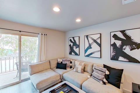 Lake Escape House in Lake Lyndon B Johnson