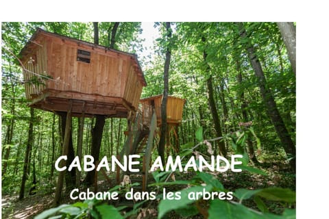 Les Cabanes de Fontfroide Campground/ 
RV Resort in Auvergne-Rhône-Alpes