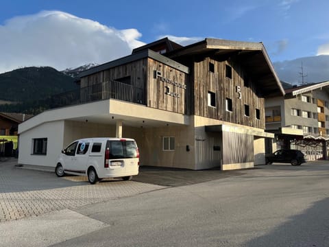 Property building, Day