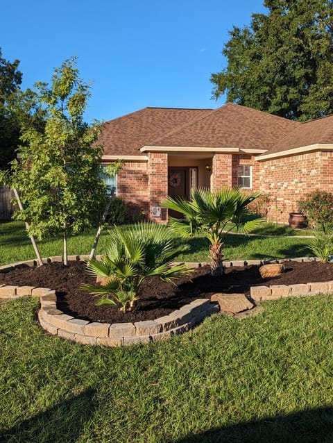 Property building, Spring, Garden, Garden, Garden view