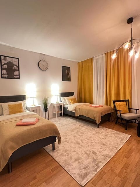 Bed, Photo of the whole room