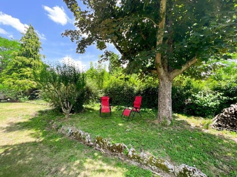Gîte lumineux au cœur de Touraine, parking privé, Wi-Fi, 3 chambres - FR-1-381-539 House in Centre-Val de Loire