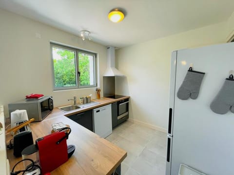 Gîte lumineux au cœur de Touraine, parking privé, Wi-Fi, 3 chambres - FR-1-381-539 House in Centre-Val de Loire