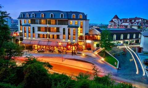 Property building, Night