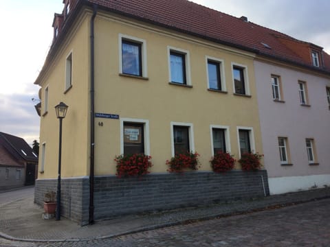 Property building, Neighbourhood, Street view