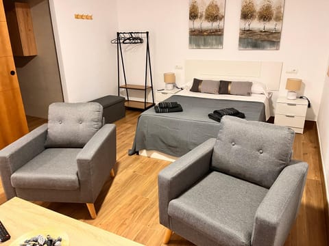 Living room, Photo of the whole room
